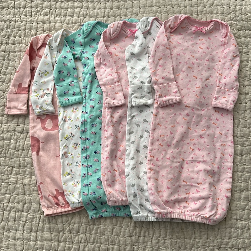 NWOT Newborn Elastic Bottom Gowns